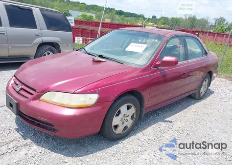 2001 Honda Accord 3.0 Ex из США, поврежденный, VIN 1HGCG16561A057317